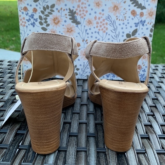 SOPHIA milano Taupe Suede Wedge Sandals - Picture 11 of 13